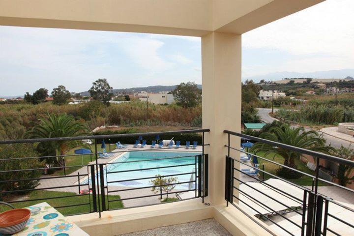 Alfa Hotel Apartments Gerani  Стая снимка