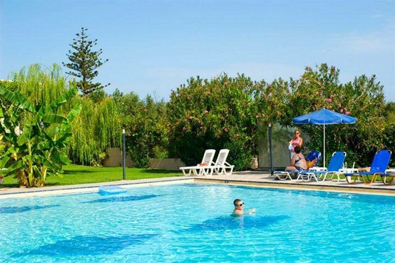 Alfa Hotel Apartments Gerani  Екстериор снимка