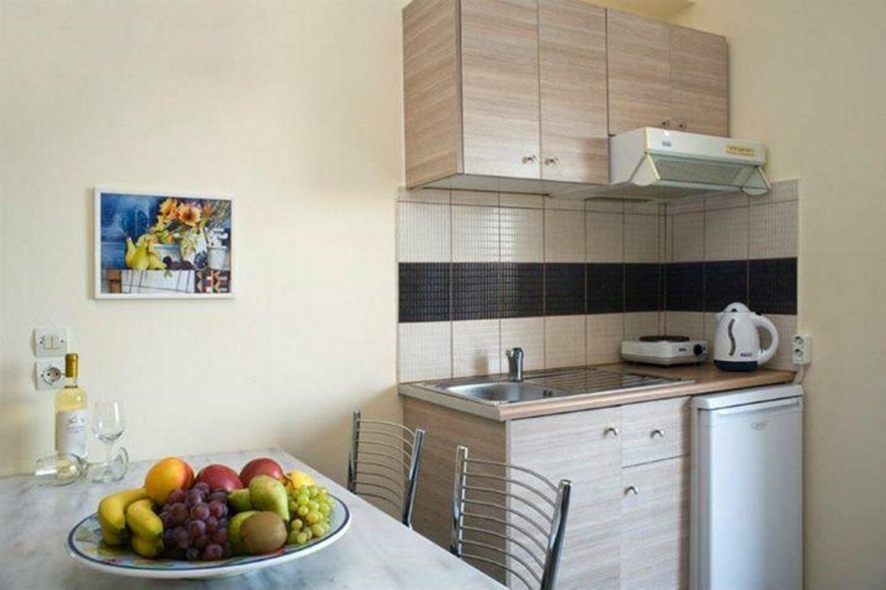 Alfa Hotel Apartments Gerani  Екстериор снимка