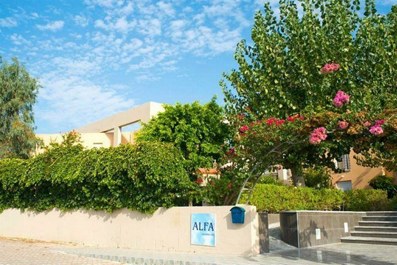 Alfa Hotel Apartments Gerani  Екстериор снимка